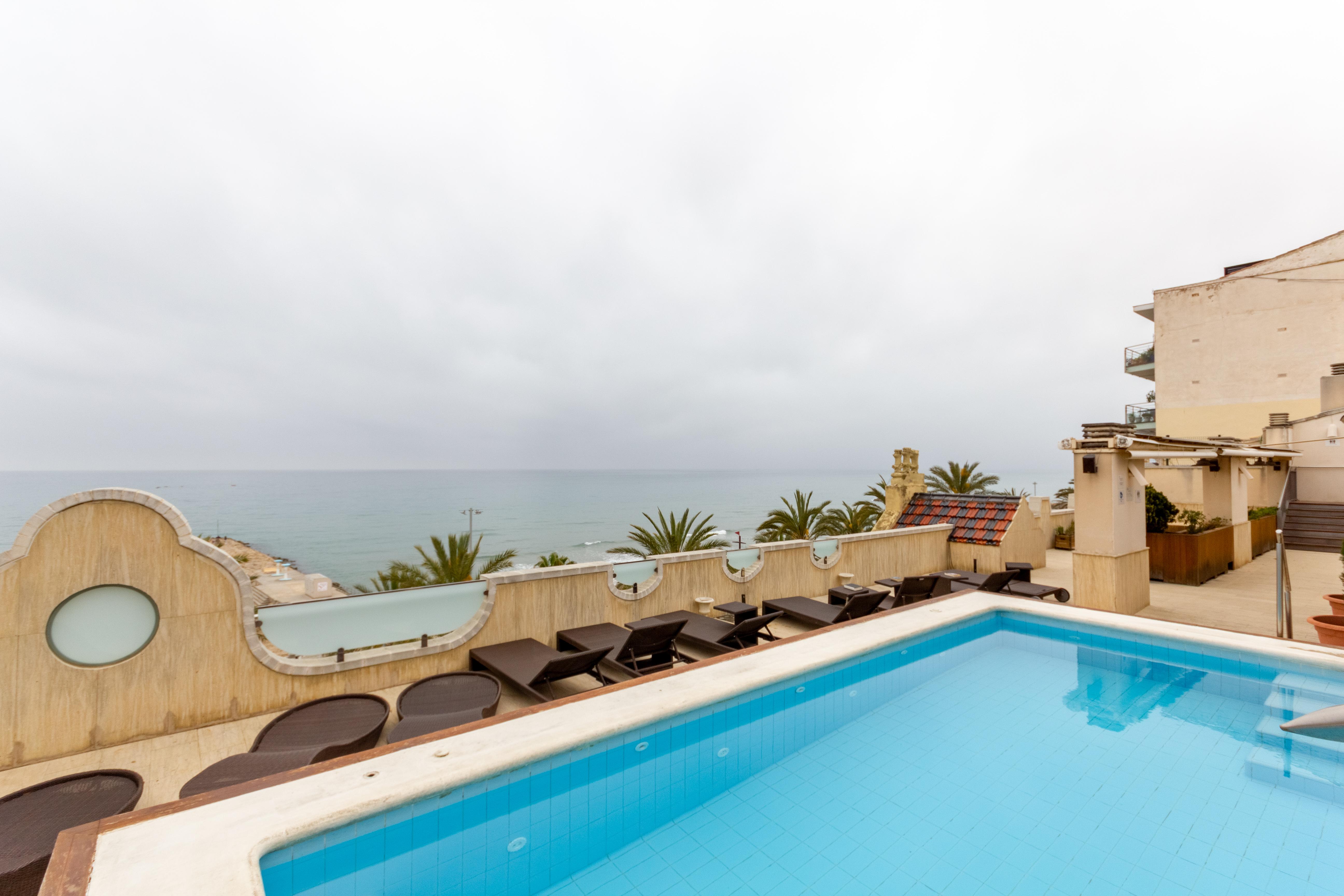 Kalma Hotel